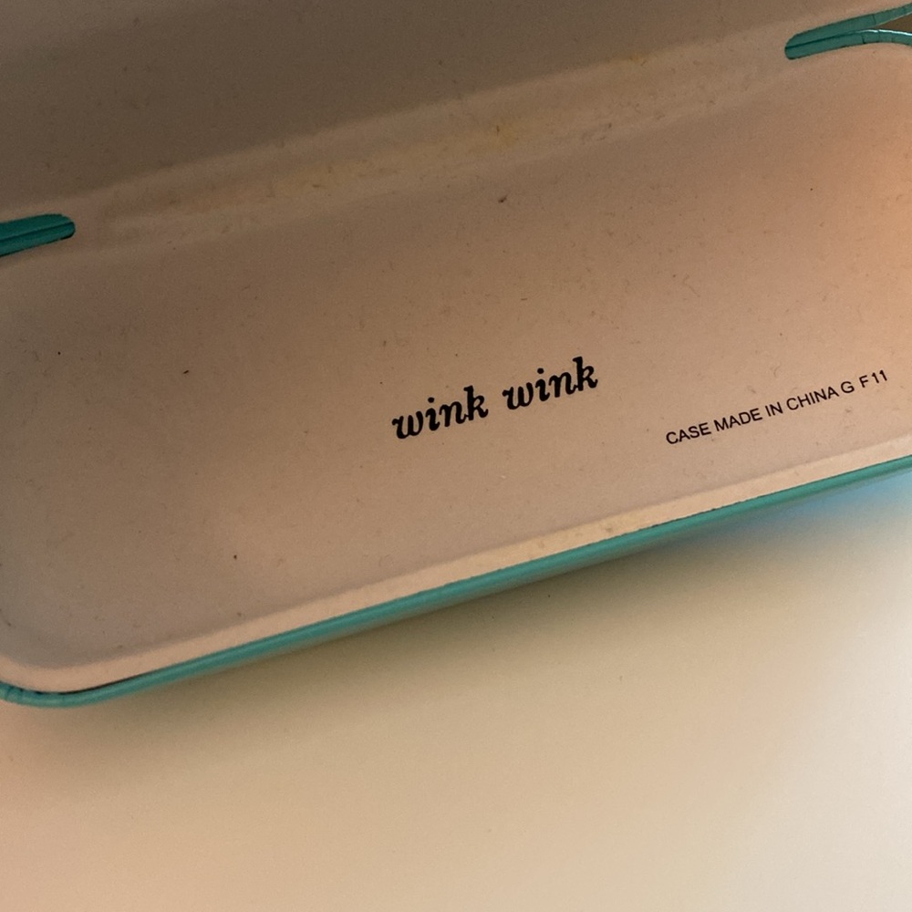 Kate Spade Sunglasses with case - Picture 6 of 6
